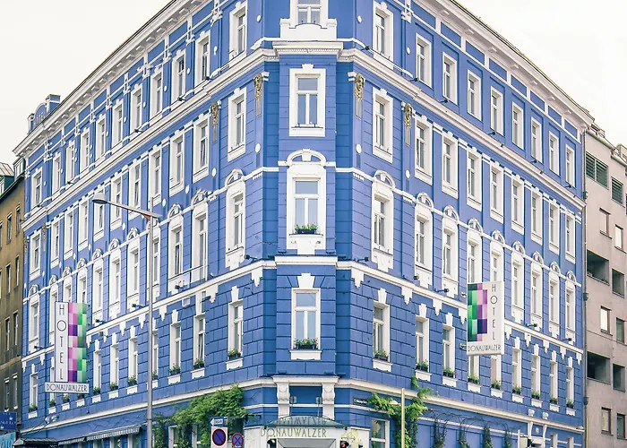 Boutiquehotel Donauwalzer Otel 3*